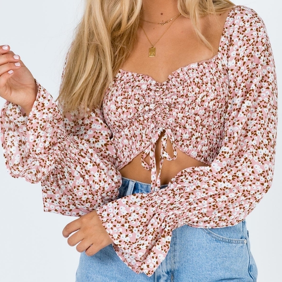 Princess Polly Daxton Floral Smocked Crop Top 0 - Picture 2 of 5